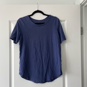 Lululemon short sleeve top - size 8